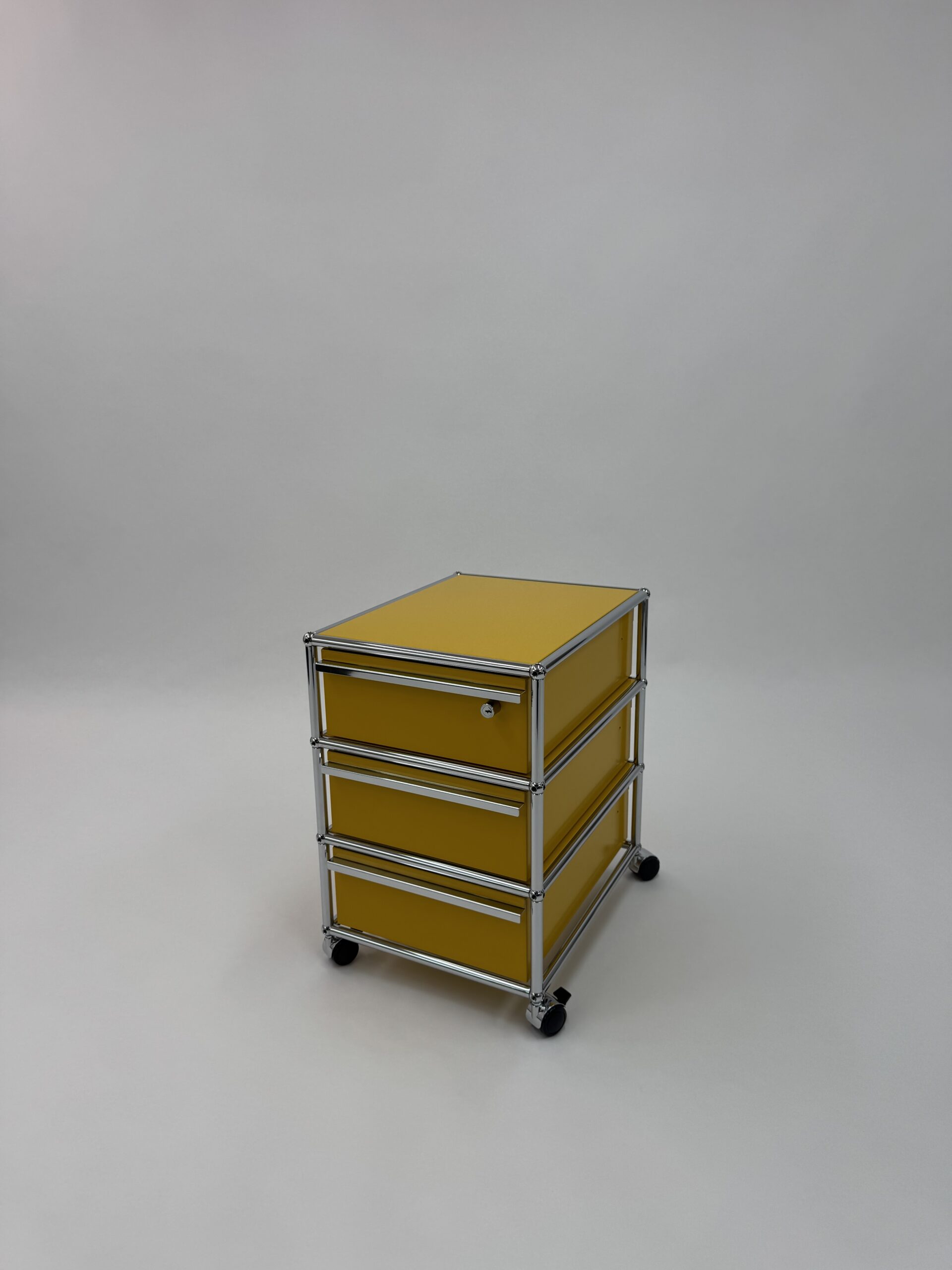 USM Haller Rollcontainer (Typ 1, Goldgelb)